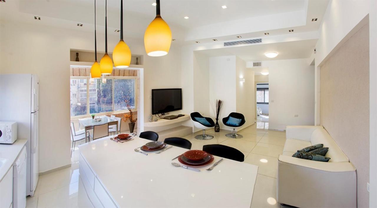 Luxury Apartment In The Heart Of The German Colony Baitulmaqdis Luaran gambar